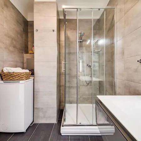 Floor With Terrace Apartamento *