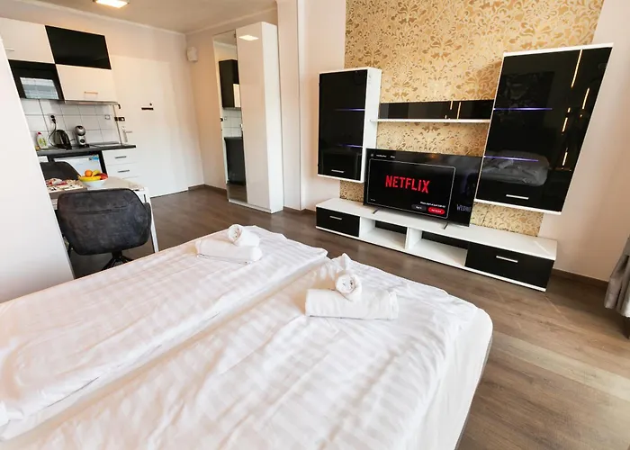 Karlin Skyline Terrace By Livingclub Appartement Prague