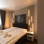 Karlin Skyline Terrace By Livingclub Daire Prag