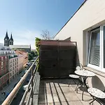 Daire Karlin Skyline Terrace By Livingclub *