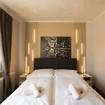 Karlin Skyline Terrace By Livingclub * Prag